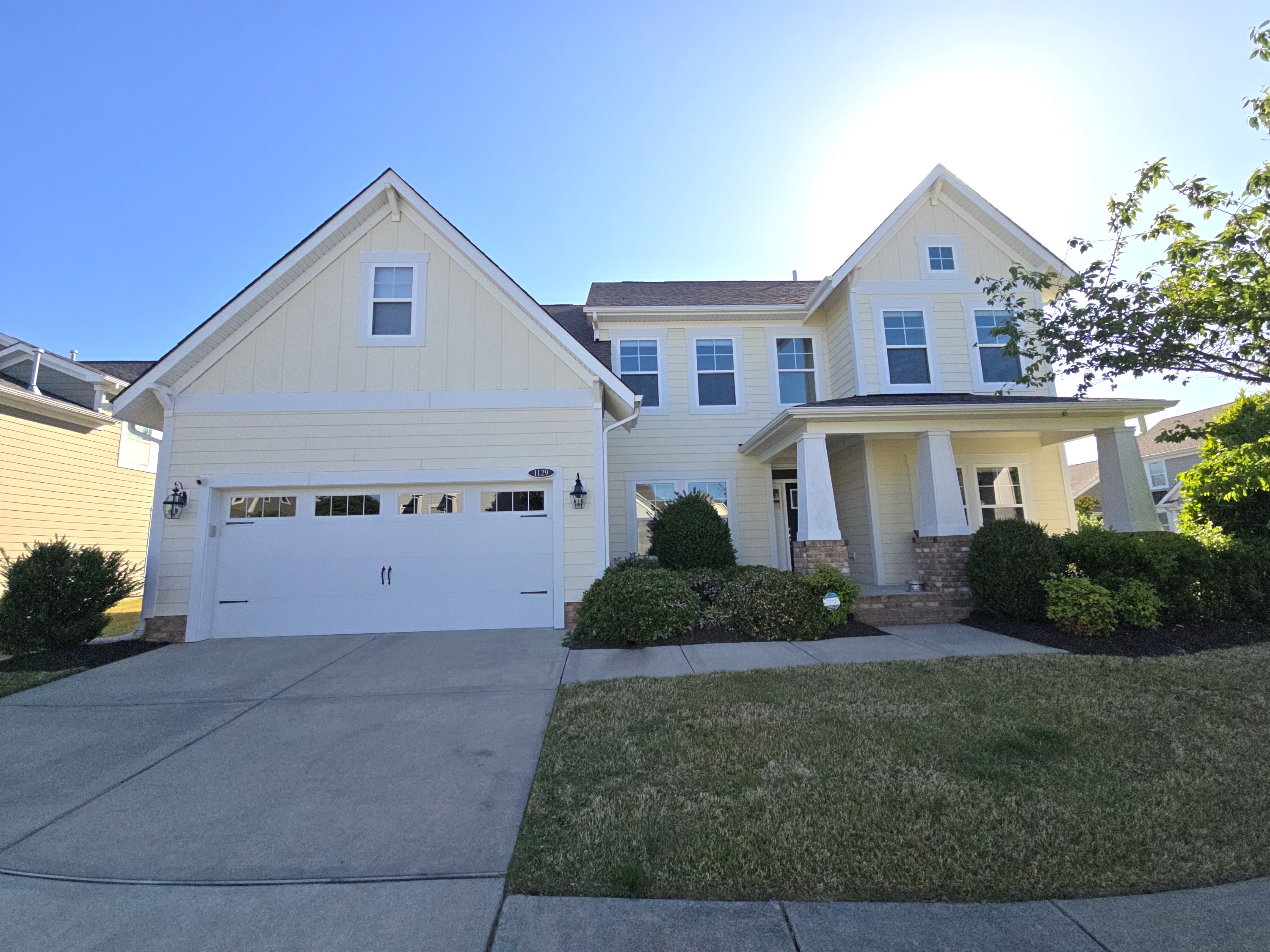 1129 Flower Street